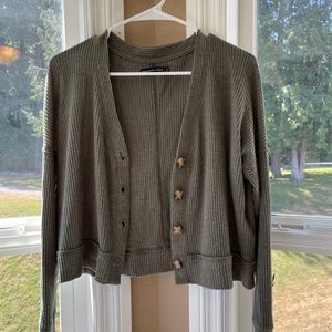 Abercrombie & Fitch Cardigan Sweater. Women’s. Size S. Green